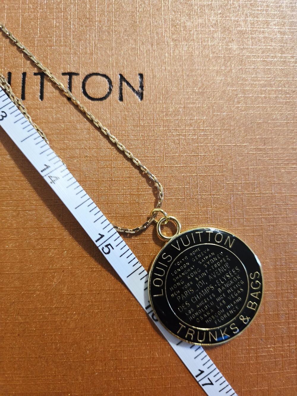 Louis Vuitton Recycled Black and Gold Logo Disc Pendant Necklace - Picture 4 of 5